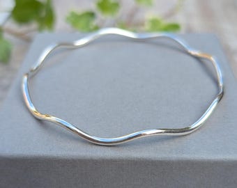 Silver Wavy Round Bangle - Sterling Silver, Recycled, Handmade, Jewellery, Stacker, Stacking, Gift For her