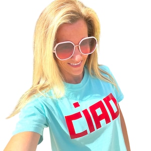 CIAO T-Shirt| Comfort Colors Tee| Soft Girls Trip  Tee, CIAO  t-shirt, Chic Women&#39;s CIAO Tee Shirt, Women&#39;s Cropped tee, Italy Ciao T- Shirt