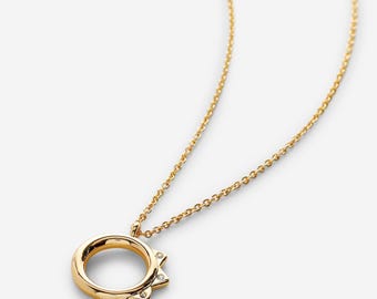 Minimalist 14k Gold Pendant Necklace for Friends & Dreamers