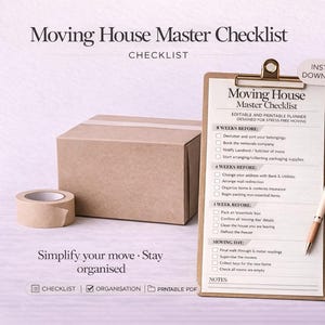Op de afbeelding: Een verhuischecklist op een klembord met een pen, een kartonnen doos en tape. De checklist bevat een lijst met taken die moeten worden voltooid voor, tijdens en na een verhuizing. De tekst luidt "Moving House Master Checklist".