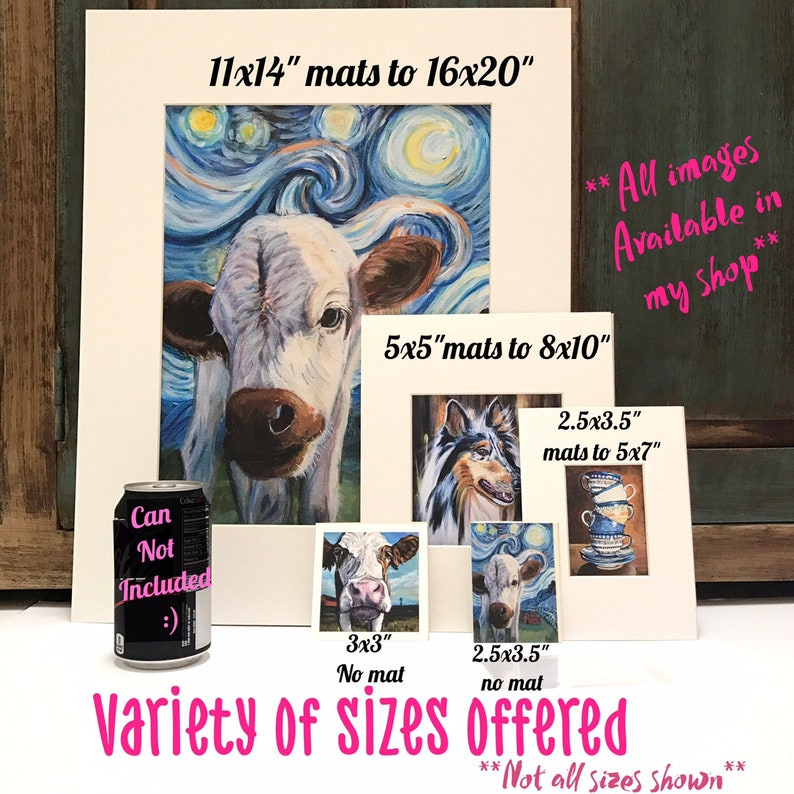 Puede incluir: Se muestra una variedad de tama&ntilde;os de impresiones de arte enmarcadas, que incluyen una vaca, un perro y una taza de t&eacute;. Las impresiones est&aacute;n disponibles en tama&ntilde;os de 3x3 pulgadas a 16x20 pulgadas. El texto "Todas las im&aacute;genes disponibles en mi tienda" es visible en la esquina superior derecha de la imagen.