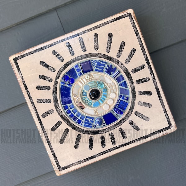 Evil Eye Talisman, Ftou, Nazar, Vintage-looking Pallet wood hand made, hand painted Mosaic sign