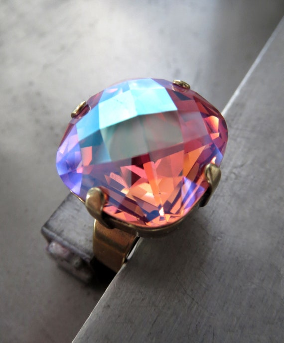 VINTAGE KISS: Romantic Shimmer Pink Crystal Ring, Sweet Multicolor Crystal - Adjustable Band