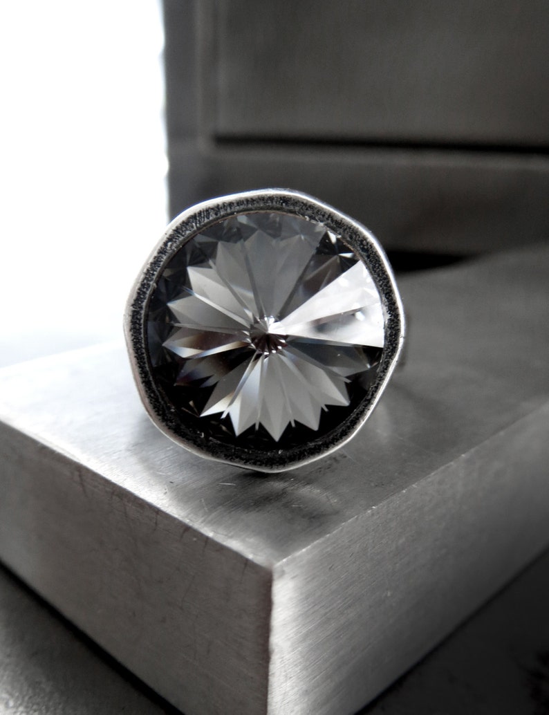 Black Night Crystal Ring with Rivoli Crystal, Antiqued Silver Adjustable Ring Band, Black Diamond Crystal Ring, Modern Minimalist Jewelry image 4