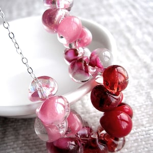 Sweetheart - Ombre Red Pink Necklace - Sweet Pink, Fuchsia Magenta to Red Glass Gradient Necklace, Mothers Day Gift, Valentines Day Gift