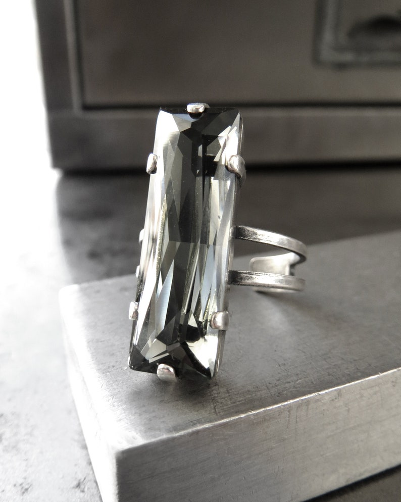 swarovski crystal baguette ring