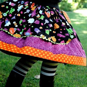 RESERVED for vmousourakis - LAST ONE - Halloween Twirl Skirt