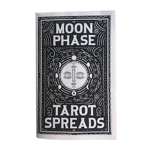 Printable Zine / Moon Phase Tarot Spreads / Digital Download