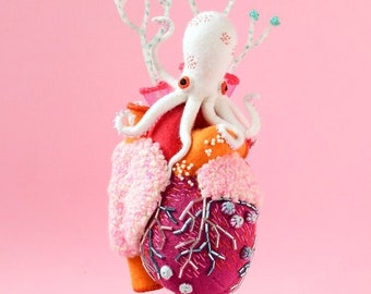 Print: Anatomical Heart and White Octopus - photograph poster wall-decor HineMizushima wall-art specimen sea-creature coral marine 水島ひね