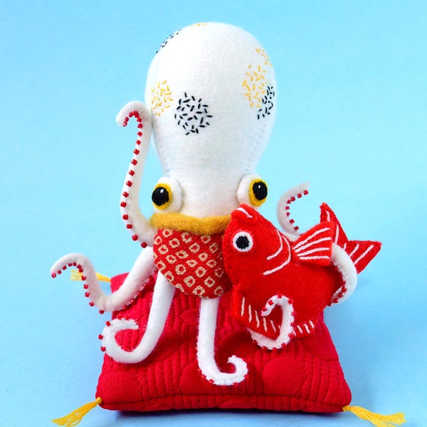 Print: Lucky Octopus Maneki-Tako - photograph poster wall-decor maneki-neko HineMizushima sea-creature wall-art Japanese ocean fish 招き猫 水島ひね