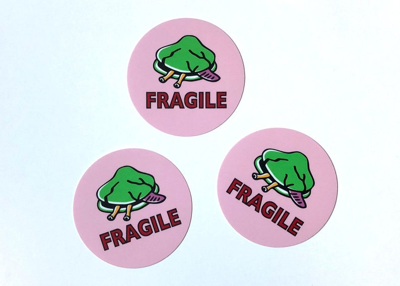 A Set of 3 Vinyl FRAGILE Stickers: clam illustration art HineMizushima laptop-decal print shipping label stationary paper 水島ひね ワレモノ注意 image 3