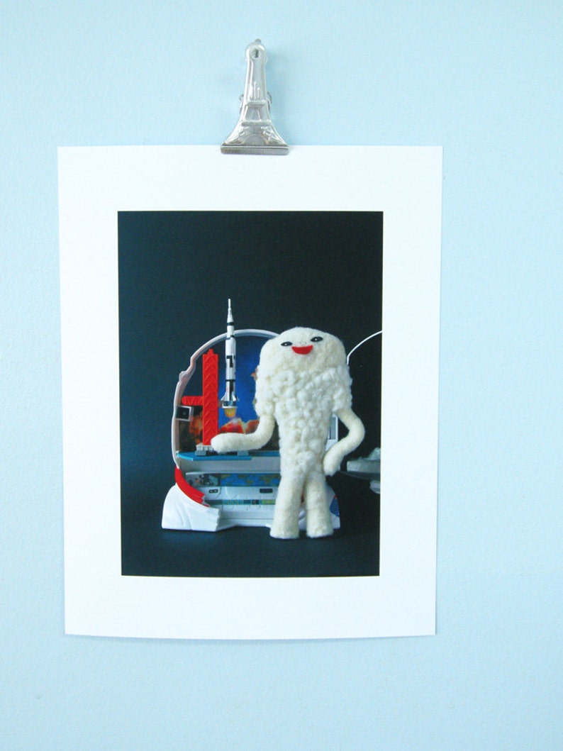 Print: Fluffy Jamila Rocket Launch photo poster wall-decor wall-art kaiju sic-fi Japanese retro space monster HineMizushima 水島ひね 怪獣 image 2