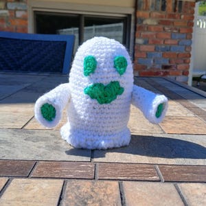 Spooky White Crochet Ghost - Halloween Decor, Handmade Stuffed Ghoul, Cute Halloween Ghost. Gift for Trick or Treaters.