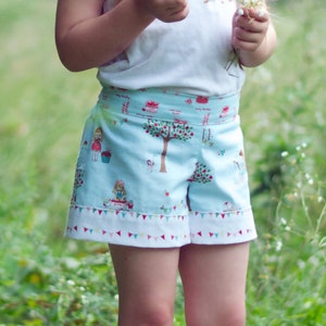 High Tide Shorts - PDF Sewing Pattern Instant Download - Sizes 2 to 14 tween