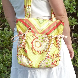 PDF Sewing Pattern - Cinch Purse - fast and easy to sew bag with bows - Instant Download