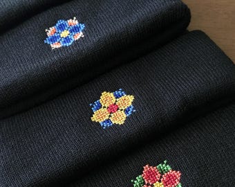 Handmade Cross-Stitch Korea Dancheong pattern beanie hat