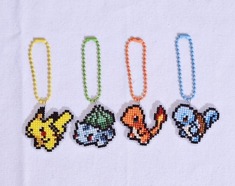 Handgemaakte Pokemon kruissteek sleutelhangers | Pikachu, Bulbasaur, Charmander, Squirtle