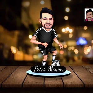 Gift for a soccer player, personalized wooden figure, custom portrait of a soccer player, soccer player caricature, birthday gift soccer.