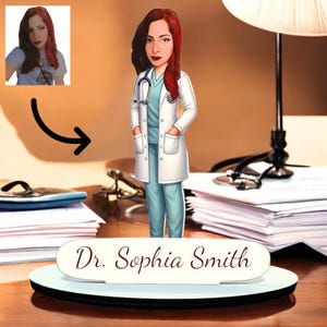 Custom Wooden Caricature Figure – Personalized Female Doctor Gift – Handmade Medical Decor – Unique Gift for Physicians.
