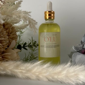 O’Lu Tumeric and Papaya Glowing  Body Oil