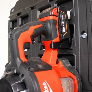 Milwaukee M18 Compact Vacuum (0880-20) Packout Wall Mount