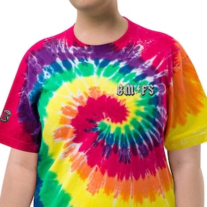 BMFS Oversized tie-dye T-shirt, Embroidered BMFS, Embroidered 33 on sleeve, Billy Strings Tie-Dye, BMFS Tie-Dye, Billy Strings 33 Shirt