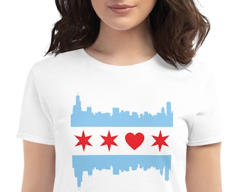 Camiseta para mujer con la bandera de Chicago y el horizonte en forma de corazón: un regalo de recuerdo de Chicago