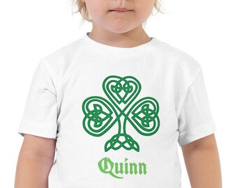 Camiseta irlandesa personalizada para niño: Camiseta con nombre de trébol celta