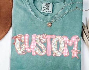 Lazo floral personalizado preppy, PNG, Floral Grandmillennial, Nana Gigi Mimi, PNG, Mamá rosa, PNG, Mamá a rayas, PNG, Día de la Madre