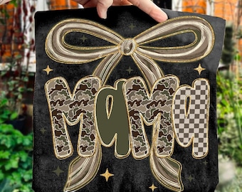 Kokietka myśliwska mama w kamuflażu western vintage PNG, retro żona myśliwska w złym humorze kowboj, kamuflaż w kratkę sublimacyjny, kamuflaż przytulny sezon