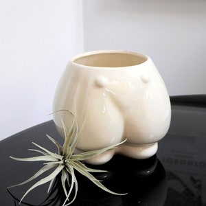 Vintage Beige Pantaloon Planter, Pop Art Style Butt Cheeks Vase, 50s Cookie Jar Replacement Bottom, Chubby Bloomer Pants Minimal Pottery