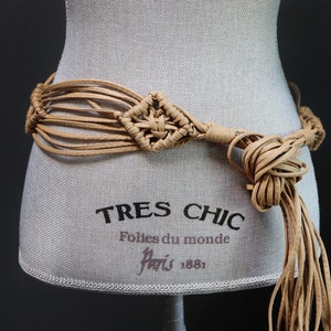 Y2K Khaki Faux Leather Strappy Belt w/ Macrame Diamond Shaped Knots, Bohemian Style, Boho Belt, Faux Leather Tie Fringe, Adjustable