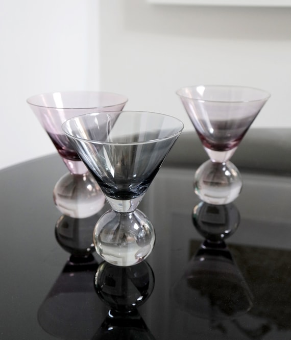 Vintage Tinted Ball Base Martini Glasses Set of 3 in Pink & Blue, MCM  Minimalist Cosmopolitan Glasses, Modern Style Liqueur Cups, Cocktail 