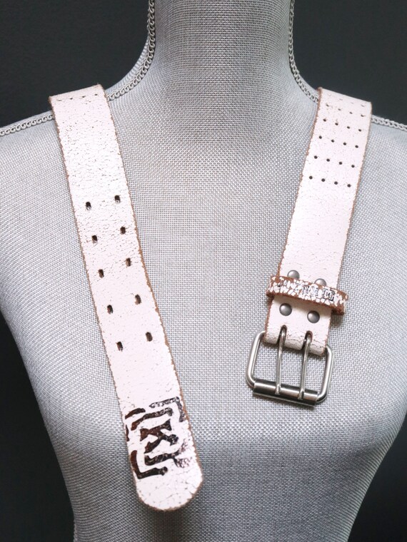 Vintage 90's Distressed Perforated White Leather … - image 8