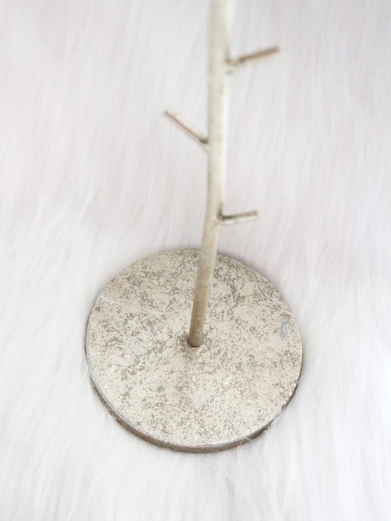 Cast Iron Necklace Display Nature Inspired Vintage Style Silver Tree Branch Jewelry Stand Necklace /& Earring Holder Warm Pewter Silver