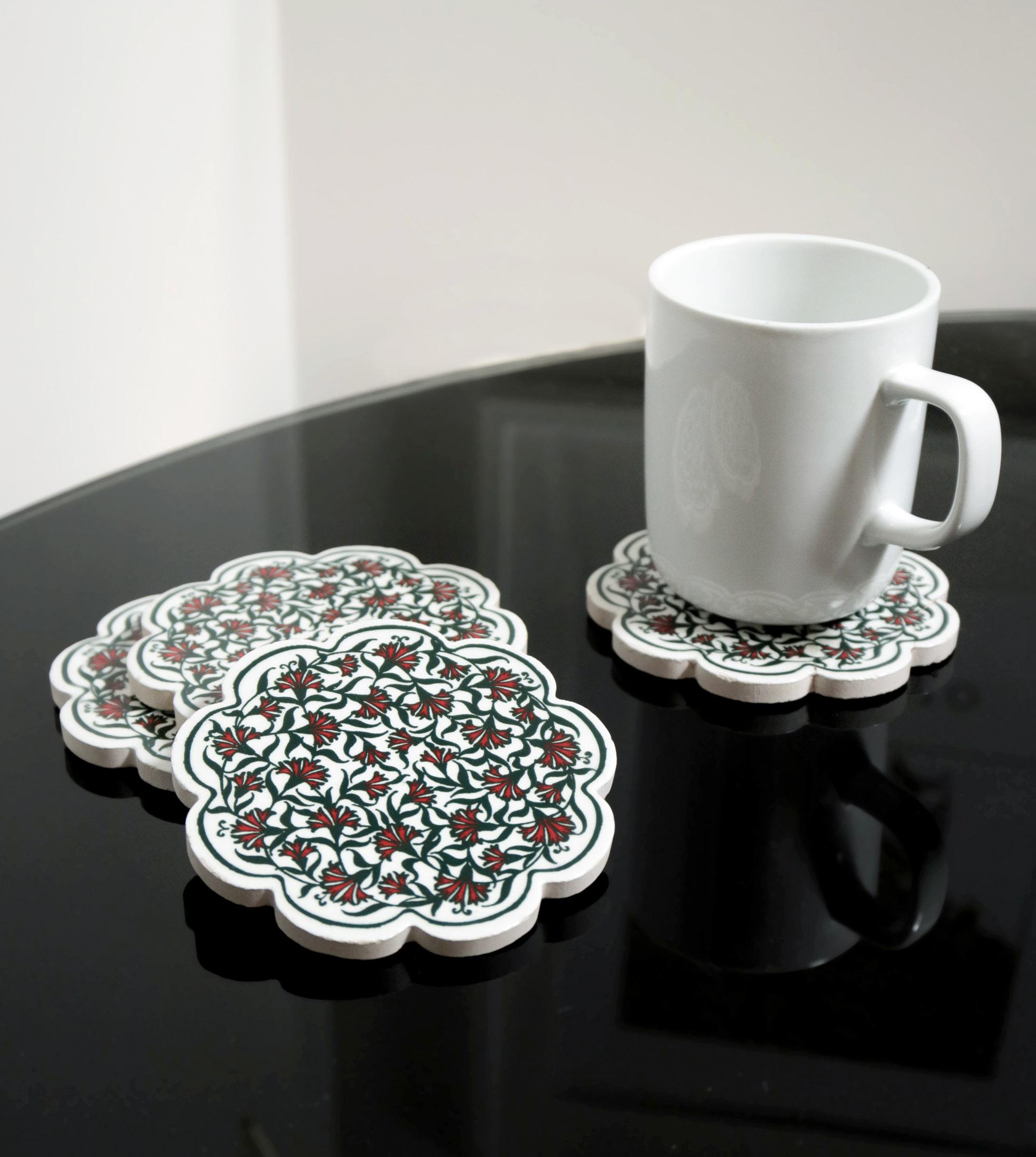 タペストリー　イズニク　IZNIK Hand Decorated Iznik Gifts | Mehmet Gursoy - İznik Çini