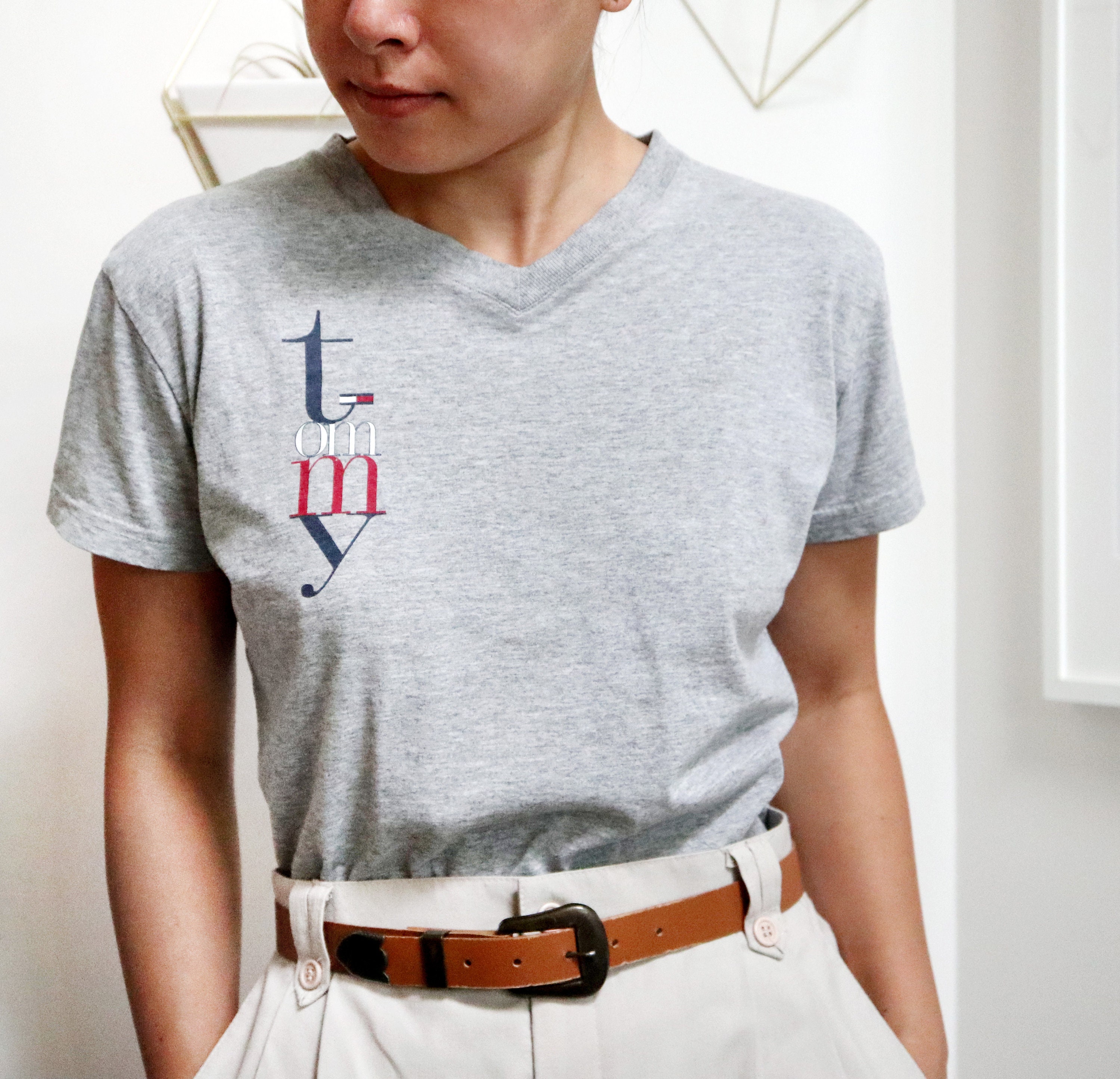Vintage Tommy Hilfiger 90s V-neck 