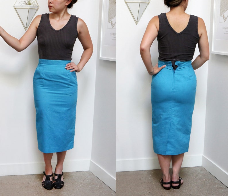 Long Fitted Mid-Calf Length Women/'s Extra Small XS Vintage 70s Cyan Pencil Skirt Minimalist Style Vibrant Sky Blue Summer Skirt