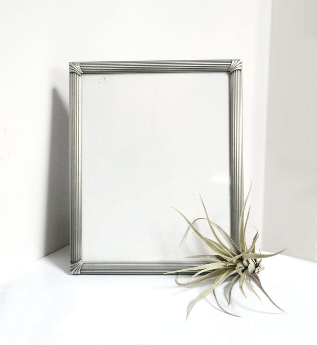 Vintage 8" X 10" Silver Tone Art Deco Picture Frame W/ Ribbed Edges ...