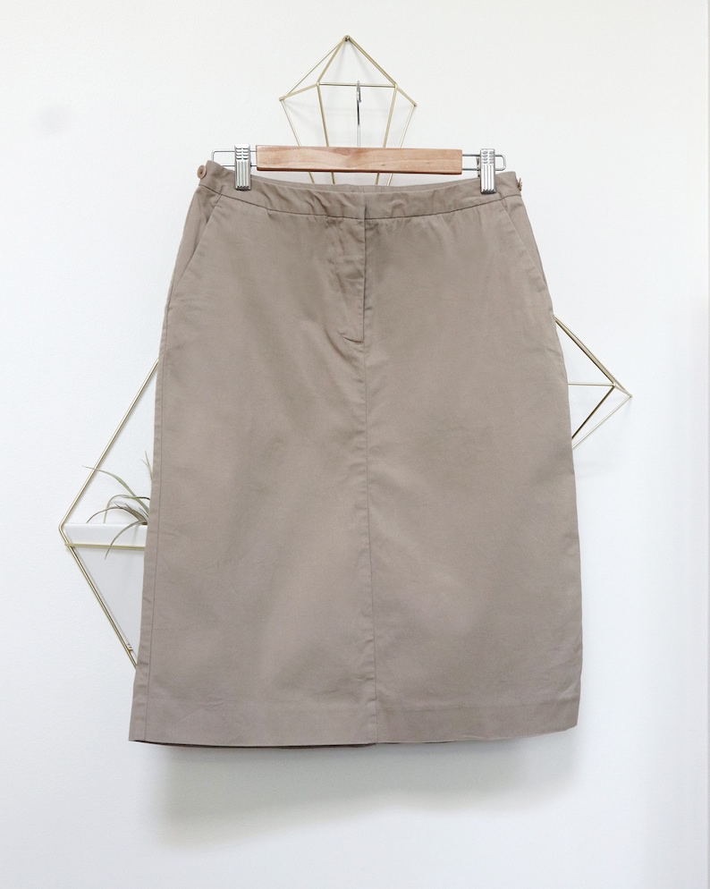 Simple Minimal Style Women/'s Medium Work Skirt 90s Khaki Minimalist Skirt Ash Grey Brown Classic Straight Cut w Butt Pockets
