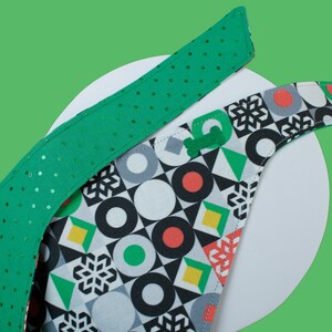 Dog Bandana Mod Geometric image 2