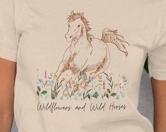 Wildflowers & Wild Horses Graphic T-shirt for Women | Boho, Lainey Wilson, Country Music (S-2XL)