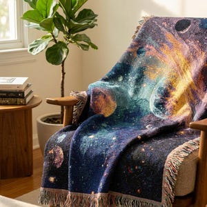 Cosmic Planet Woven Blanket Celestial Throw Galaxy Home Decor Solar System Tapestry Blanket Stargazer Gift Space Lover Blanket Plush Bday