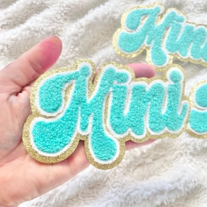 Mini parche termoadhesivo para planchar, para baby shower, para camisa de niño, listo para planchar, parche de chenilla, aplique DIY, parche con letras, guardería, idea Mini Me