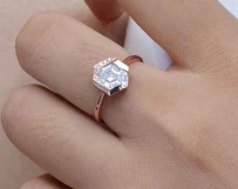 Minimalist Moissanite Engagement Ring, Geometrical Hexagon Cut Wedding Ring, Bezel Bridal Ring, Art Deco Promise Ring, Anniversary Ring