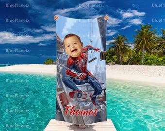 Toalla de playa personalizada con el edificio de Spider Man, toalla de playa personalizada con foto y nombre de superhéroe, toalla de playa para niño y niña que cumple años, regalo de Navidad