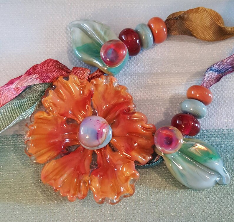 Cinnamon Girl Lampwork Floral Bead Set by Helen/'s Harvest
