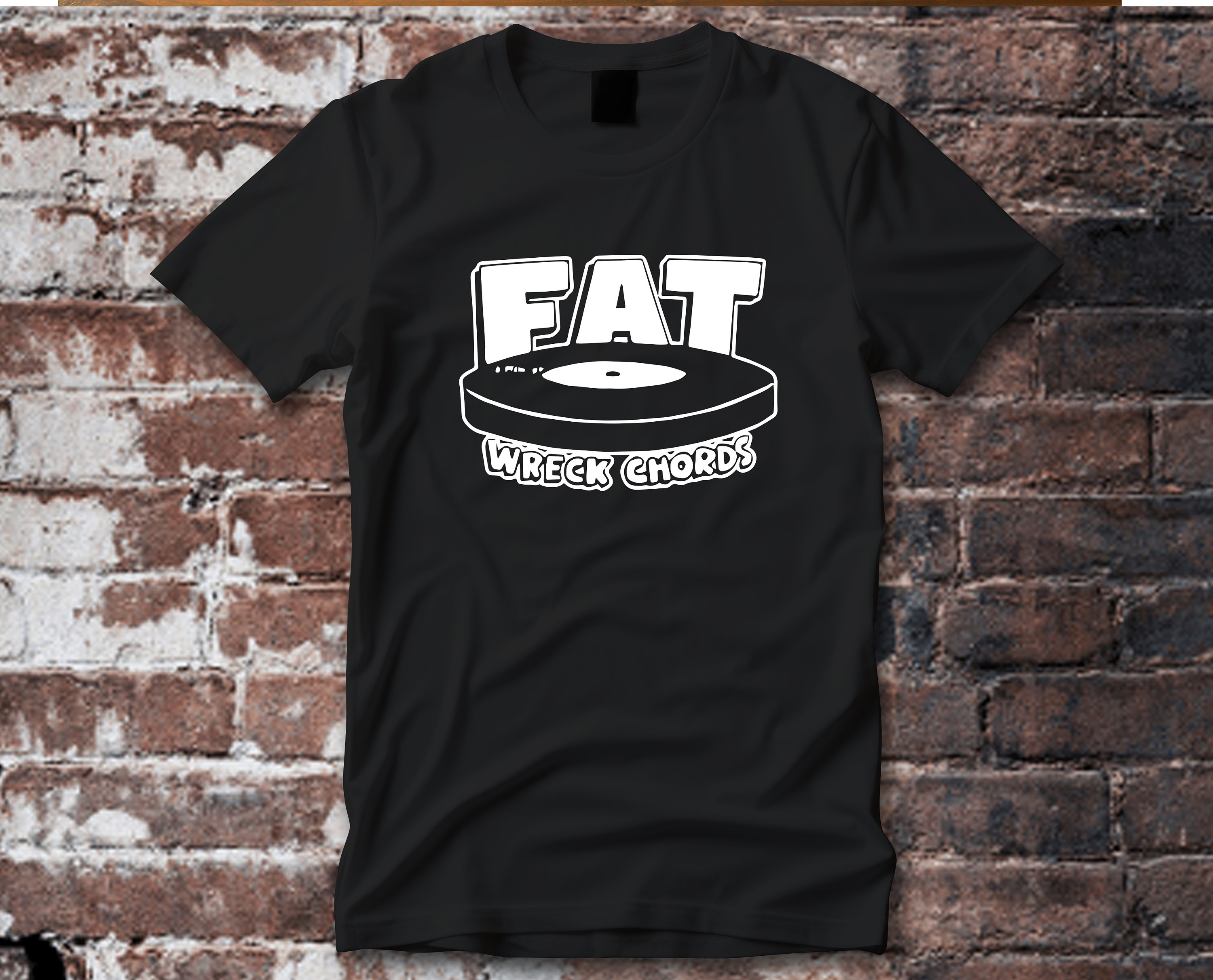 新品　NOFX WALL FLAG イエロー　FAT WRECK CHORDS 新品 NOFX WALL FLAG イエロー FAT WRECK CHORDS 【公式通販】