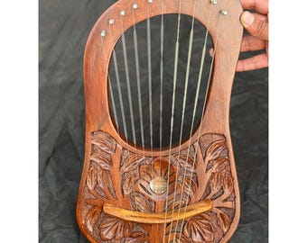 Handgjord lyraharpa i rosenträ - 10 metallsträngar, blommönster