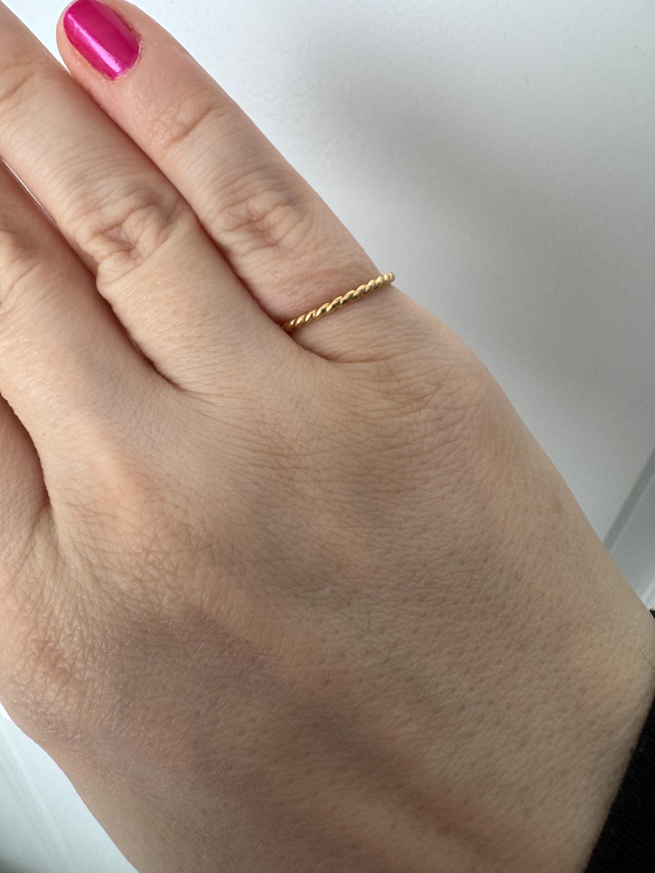 Anello in oro giallo massiccio 14k twist estate misura 6